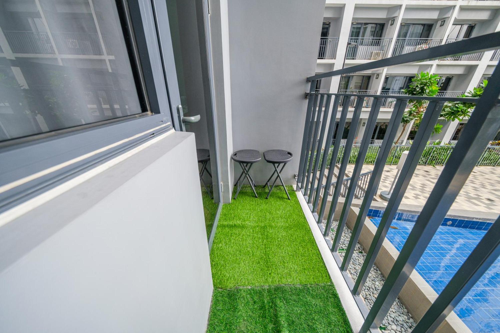 2 Side-By-Side P00L Front Condos, 6 Beds, 2 Cr, 2 Kitchen For 10 Guests At Moa 마닐라 외부 사진